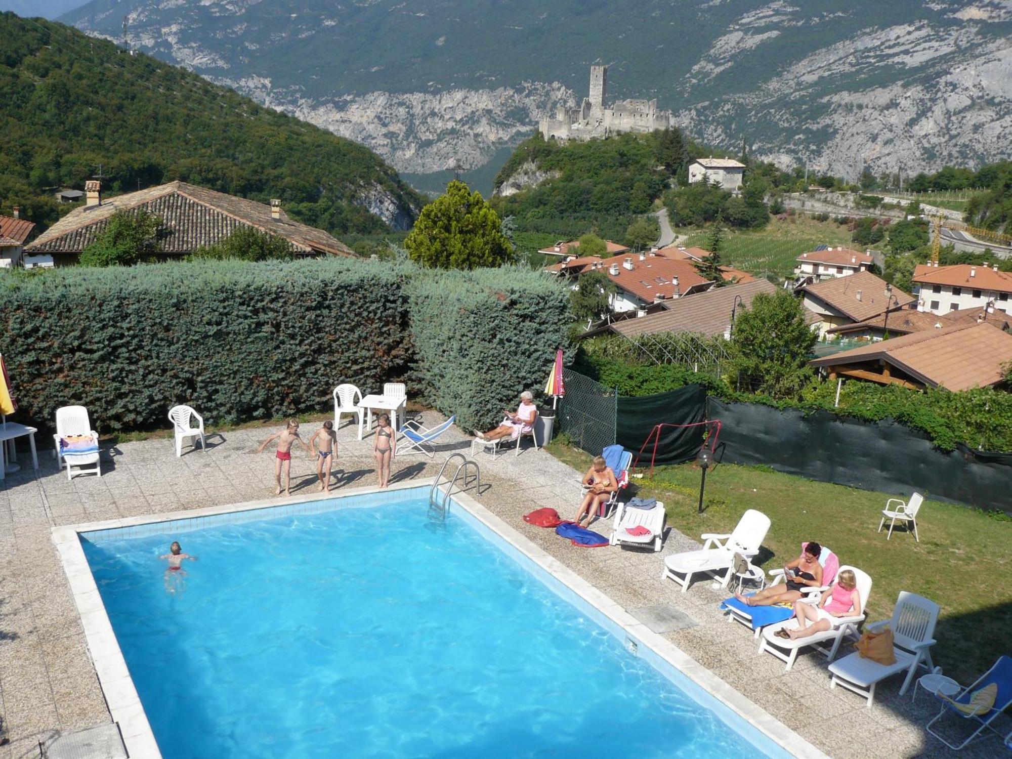 Albergo Drena Exteriér fotografie